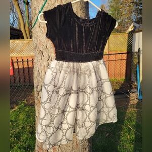 George Girls Size 8 Dress velour top, mesh bottom double lined satin belt